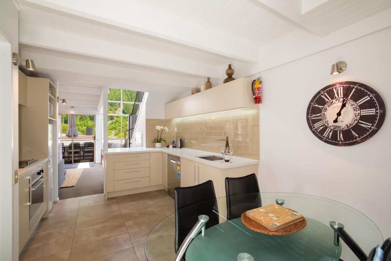 Aparthotel Cranbury Court 4*