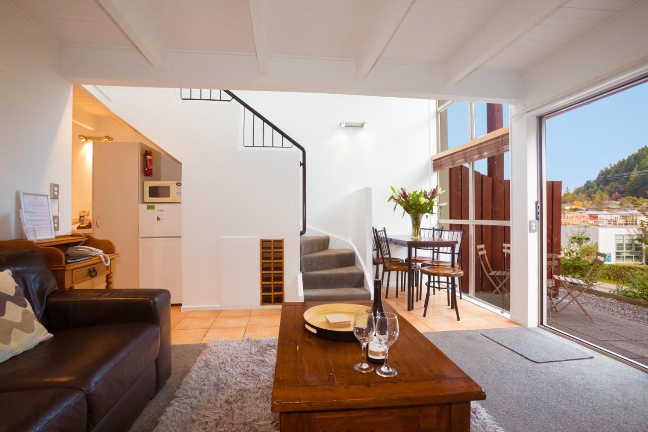 Cranbury Court Aparthotel