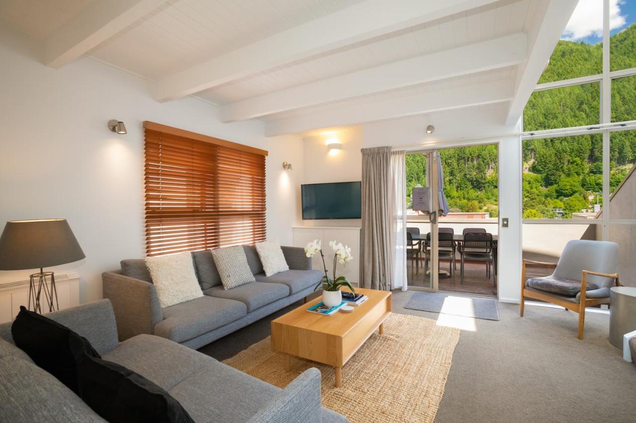 Cranbury Court Aparthotel 4*